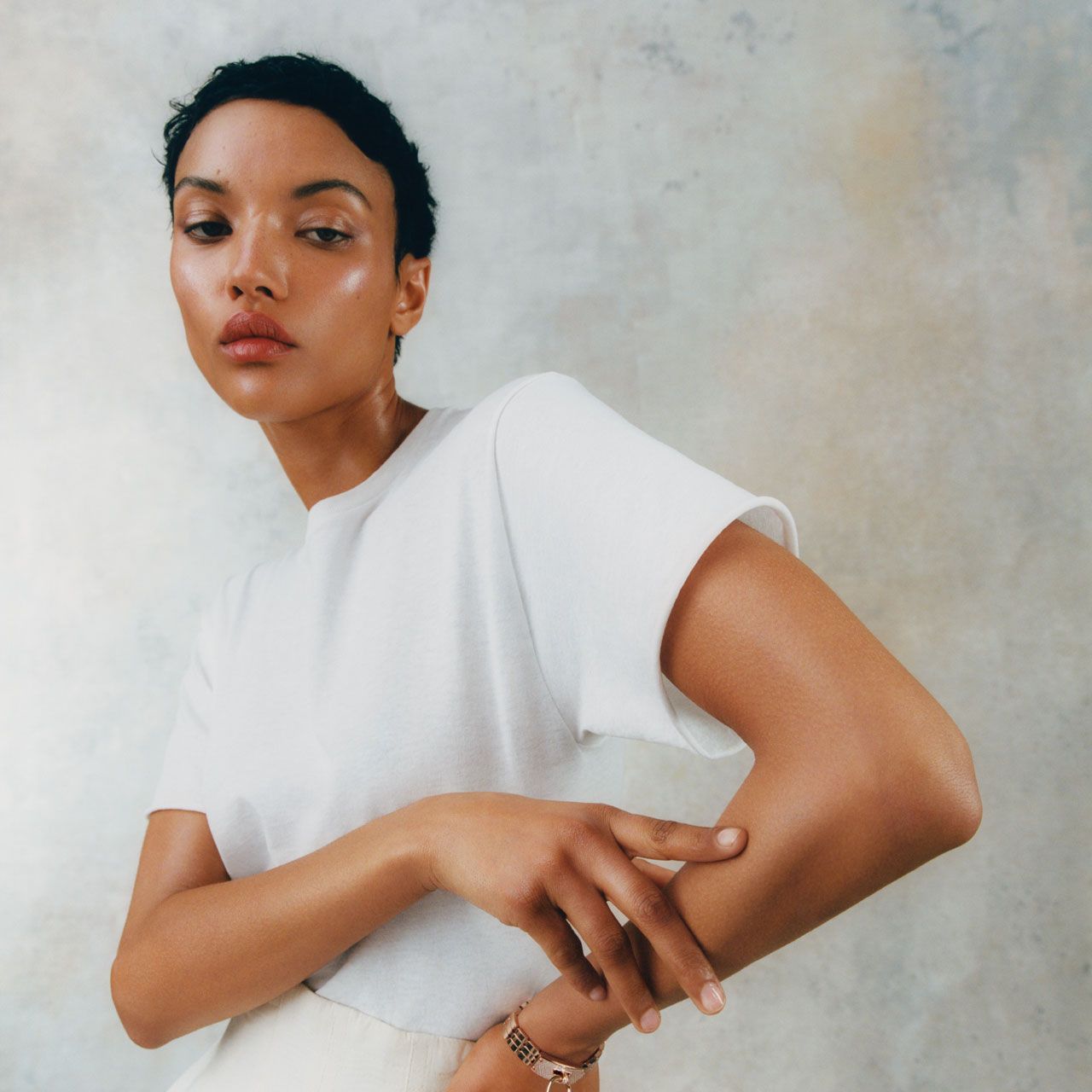 23 Of The Best Hydrating Serums For Plump, Glowing Skin